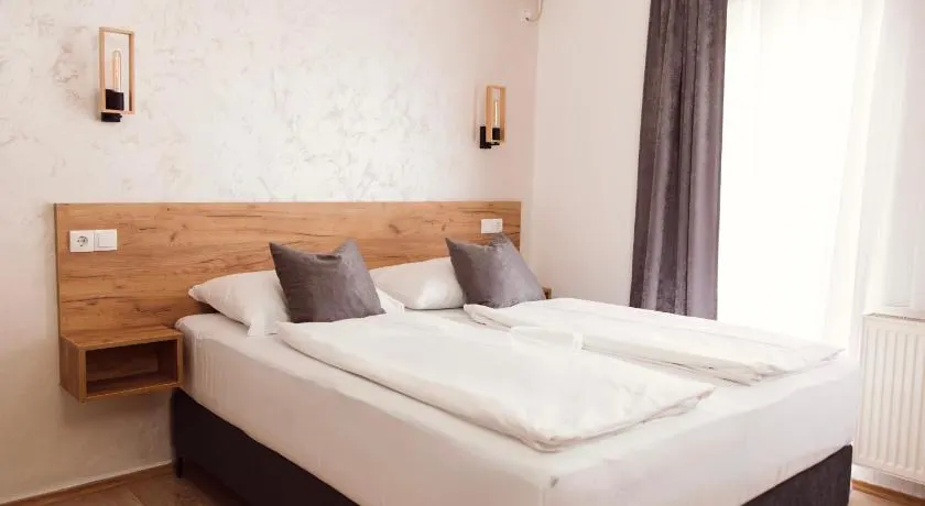 Guest House Babilon - Image 1