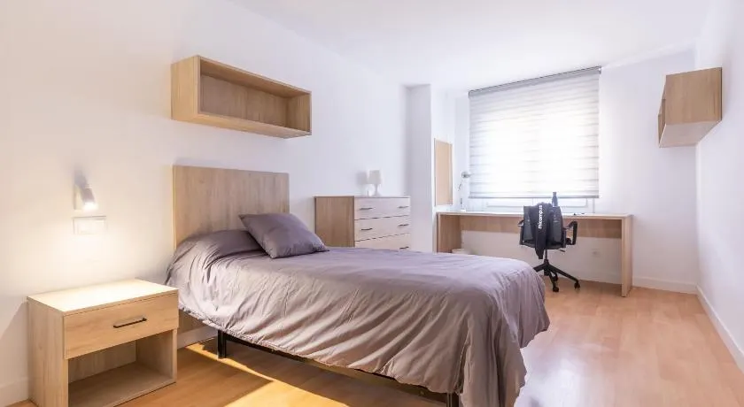 Merveilleuse chambre partagée avec terrasse - Image 1
