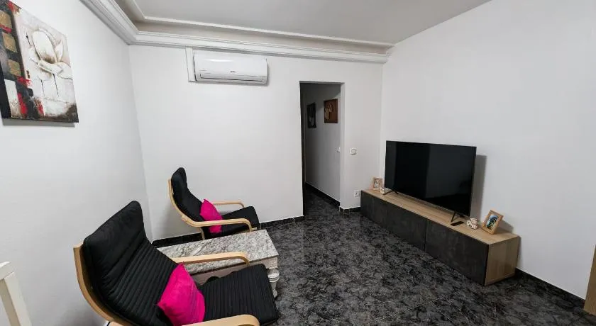 EconomicMalagaRooms - Image 1