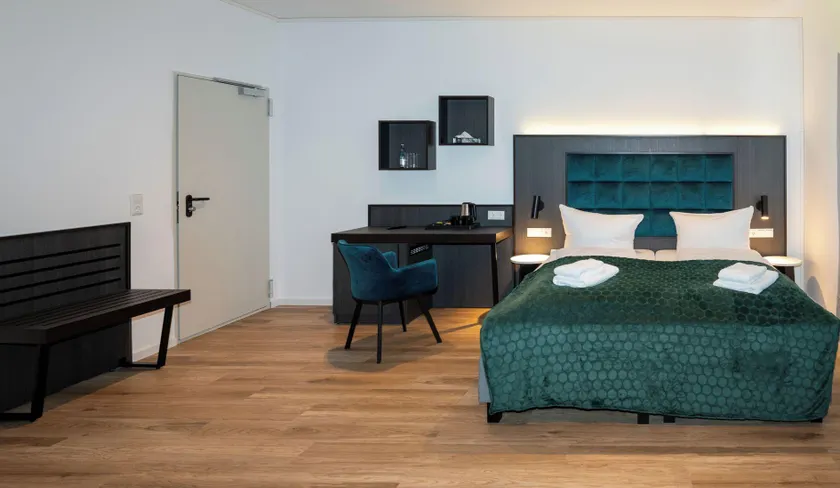 Hotel Hamburg Nord - Image 1