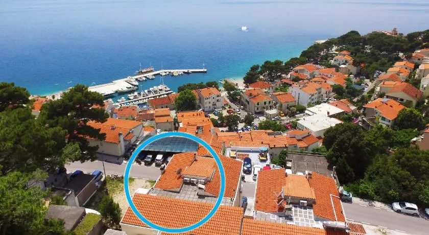 Apartments & rooms Merita - Image 1