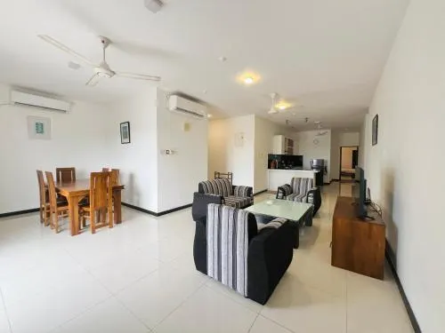 SKYLINE SUITE Luxury Penthouse at The Highness Rajagiriya - Image 1