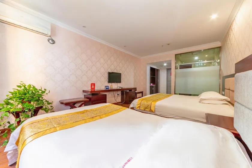 Limin Hotel (Qiandao Lake Yintai City Branch) - Image 1