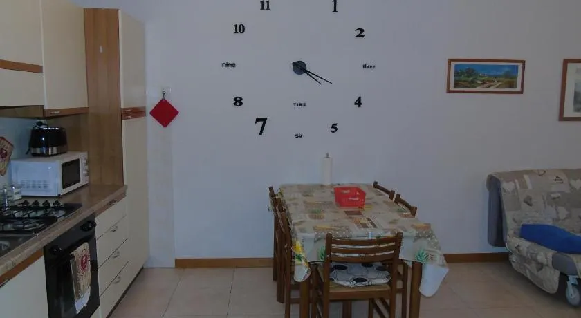 Magic Riva Apartment - Image 1