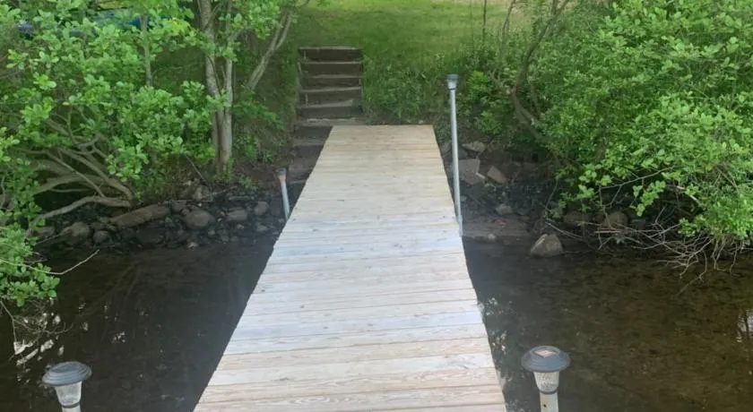 Adirondack Waterfront Cabin Upper Hudson Tributary - Image 1