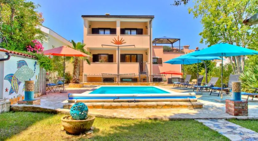 Villa Dolce Vita **** - Image 1
