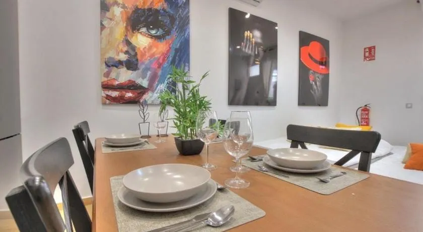 Anna Home Centro Murcia, parking privado gratuito - Image 1