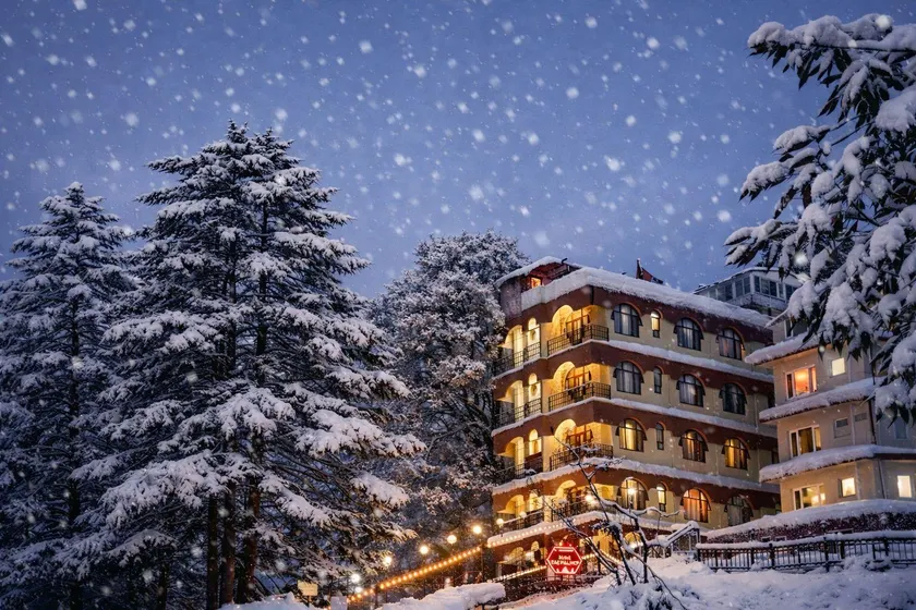 Hotel Taj Palace & Restaurant Near Mall Road Shimla - Image 1