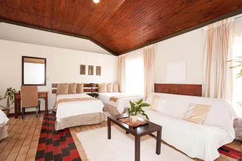 Touraco Guesthouse - Image 1