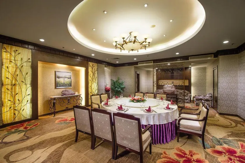 Shanshui Hotel - Image 1