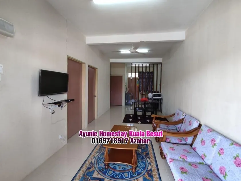 AYUNI HOMESTAY KUALA BESUT TERENGGANU - Image 1