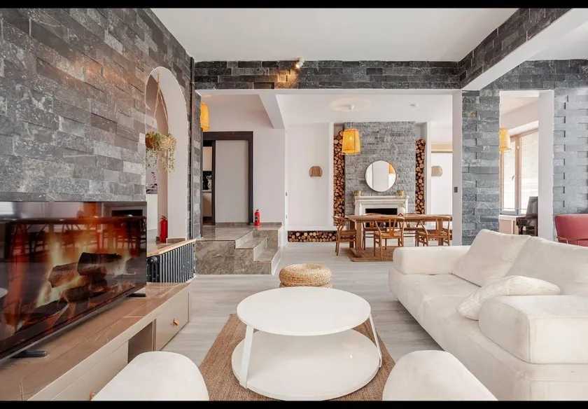 Modern Sea View Escape I Luxury Villa - Image 1