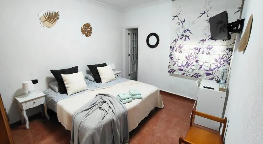 Rincón de Joel Habitación con baño privado - Image 1