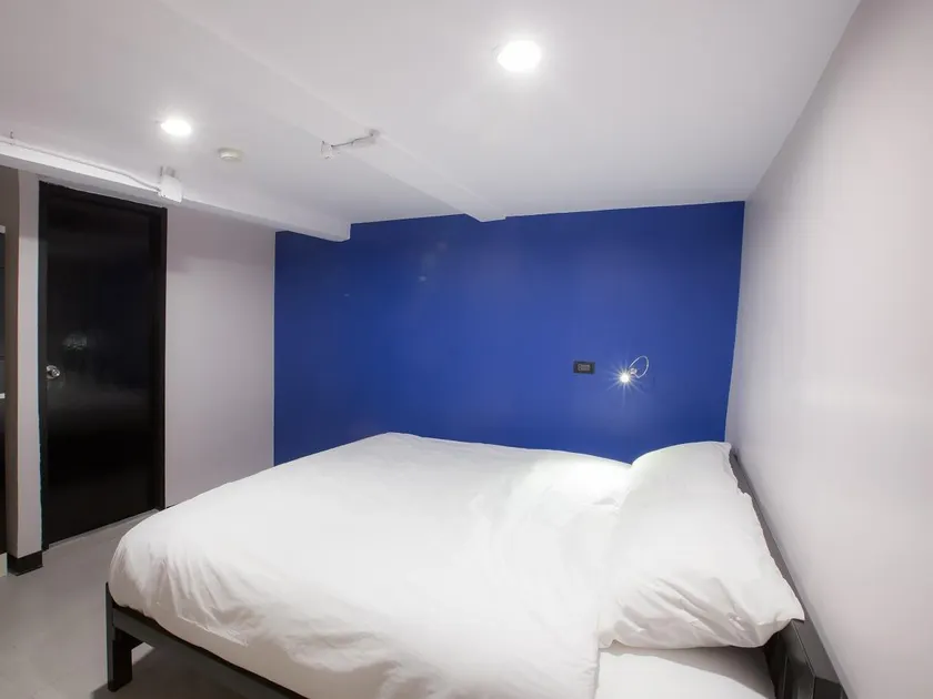 The Blocks Hostel Sukhumvit 10 - Image 1