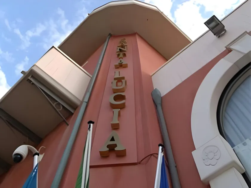 Hotel Santa Lucia - Image 1