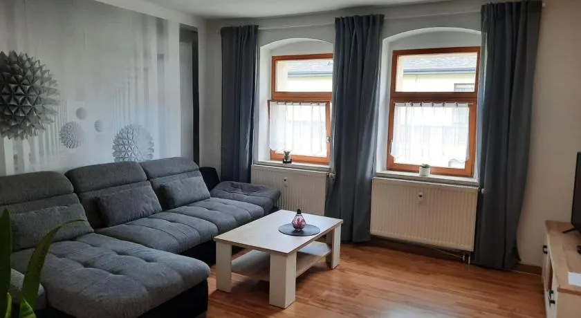 NEU! Geschmackvolle FeWo Lengenfeld - Image 1