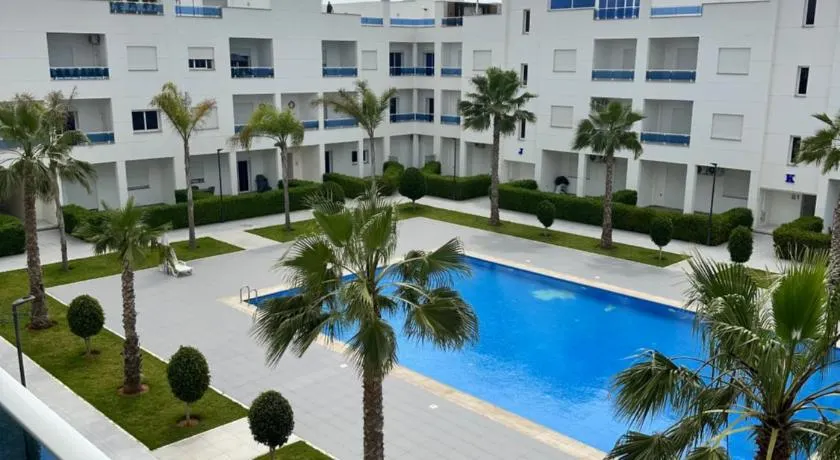 Marina Saïdia & 4 swimming pools & sea on foot - Image 1