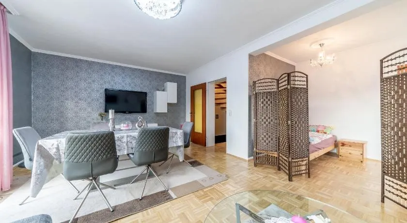 Private House - Image 1