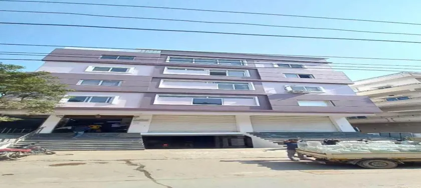 Hotel O Sriman Stay Inn - Image 1