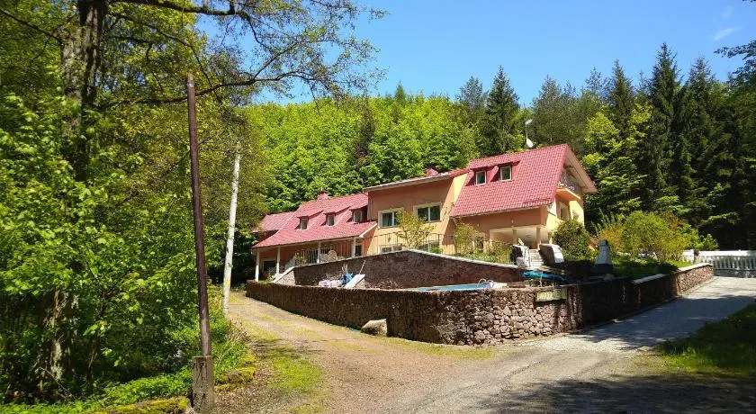 Dworek Leśny - Image 1