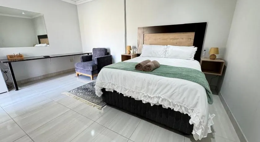 The Shifting Whispering Sands Guesthouse - Image 1