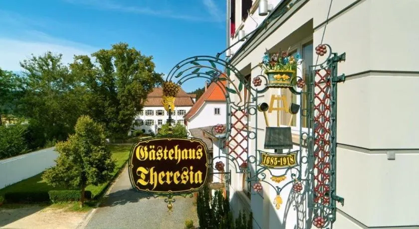 Hotel Gästehaus Theresia Garni - Image 1