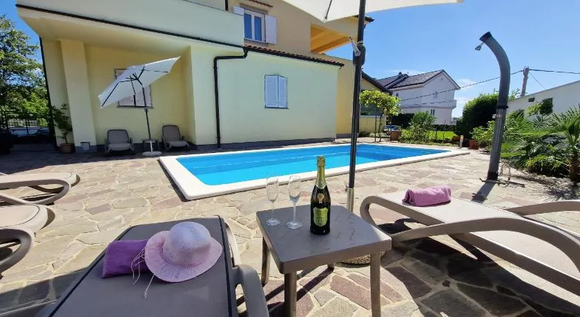 House Vertel - Image 1
