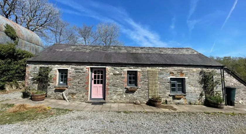 The Longhouse at Pencwm Escapes - Image 1