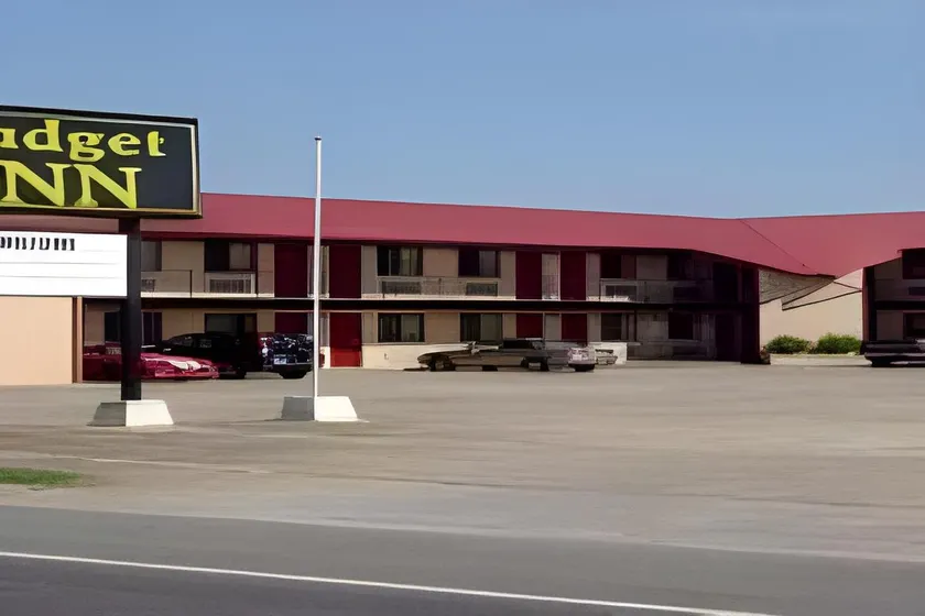Budget Inn-Gadsden - Image 1