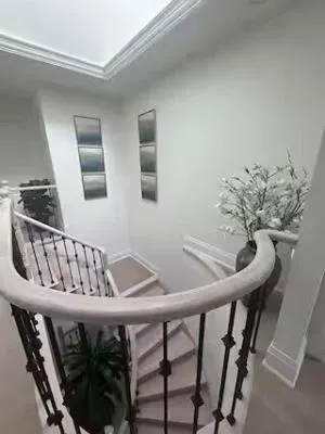 Luxury Renovated Master King Bedroom Private Bath - Image 1