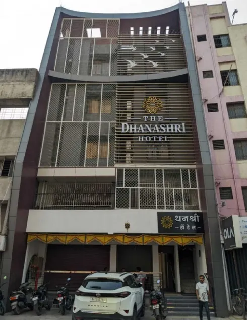 Hotel Dhanashri - Image 1