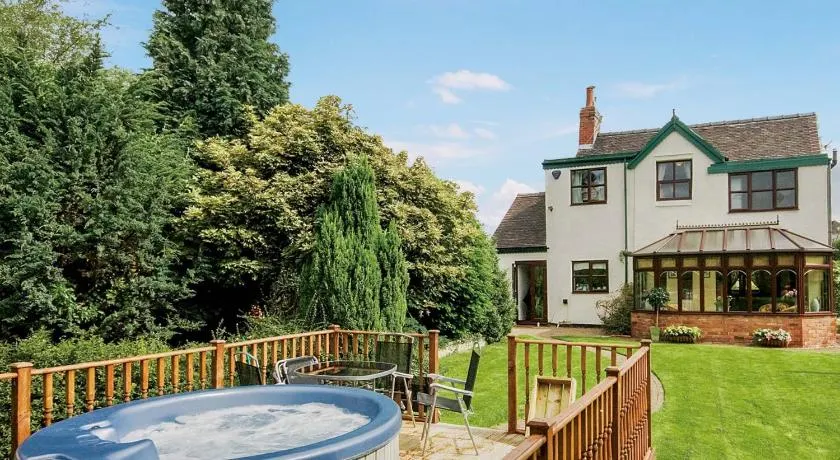 Bridge House - Image 1
