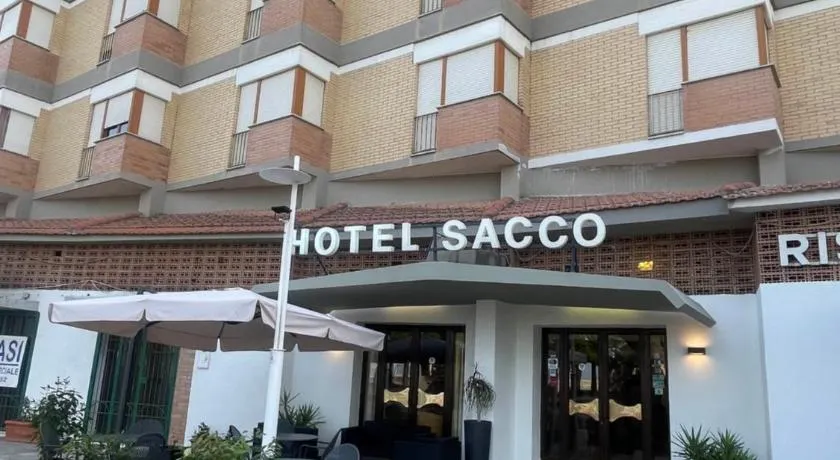 Hotel Sacco - Image 1