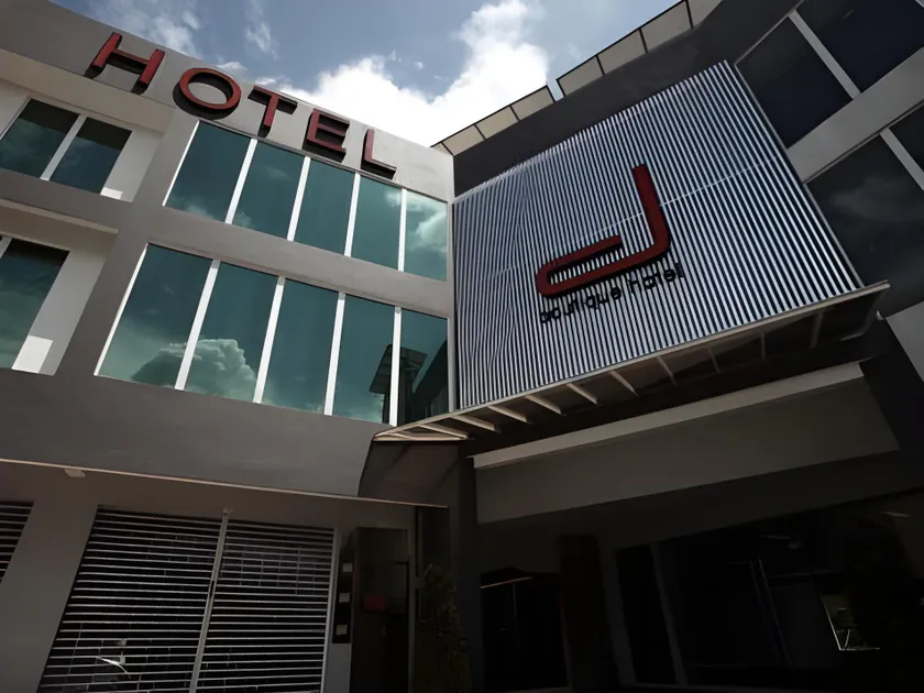 D Boutique Hotel - Image 1