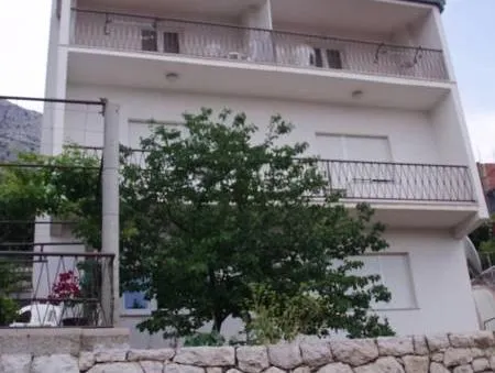 Apartments Ivka - Image 1