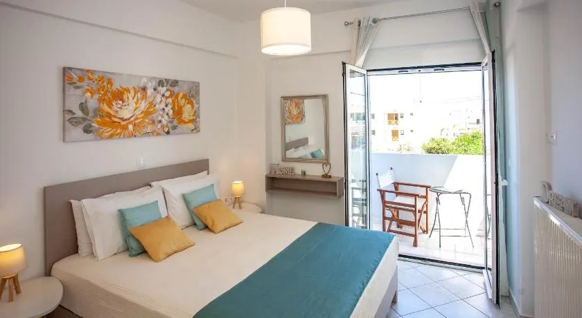 Sunflower apartment by the sea - Image 1