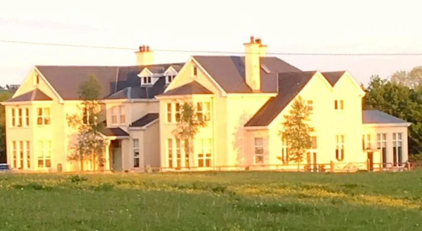 Rossmanagher House - Image 1