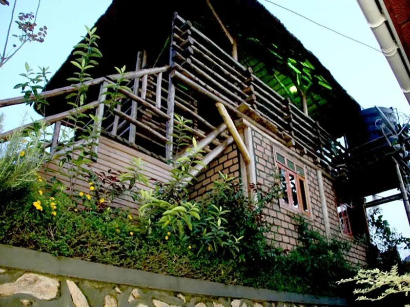 Hotel Gorillas Nest Entebbe - Image 1
