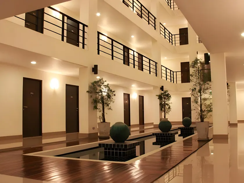The Atrium Ratchada 13 Hotel - Image 1