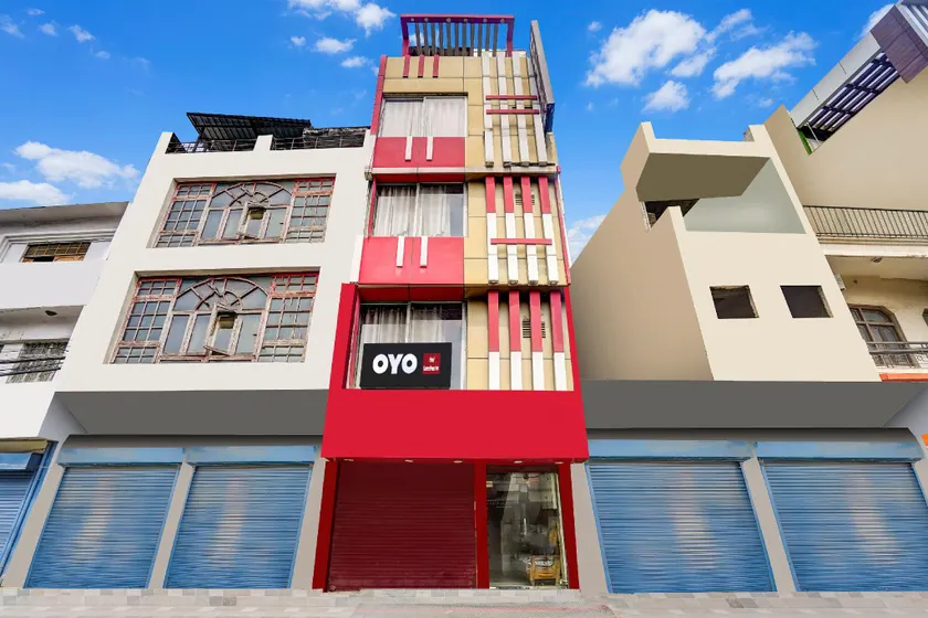 Hotel O Rameshwar Inn - Image 1
