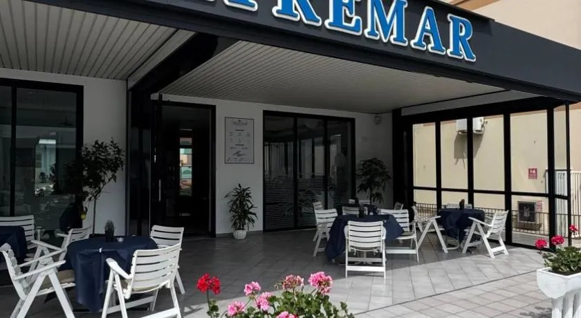 Hotel Oltremar B&B - Image 1