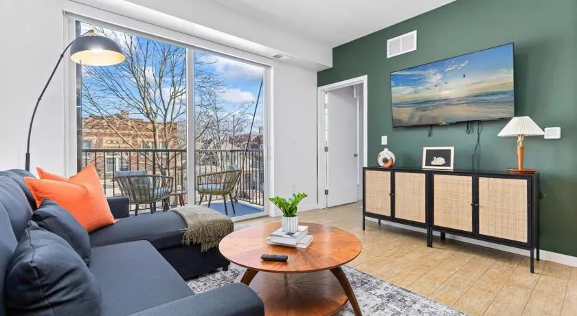 Cozy 2BR Retreat near Downtown - Image 1