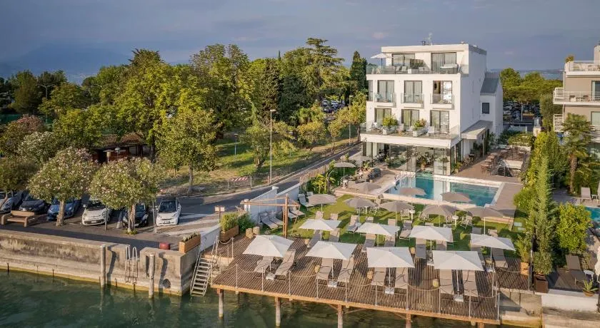 Hotel Vinci - Image 1