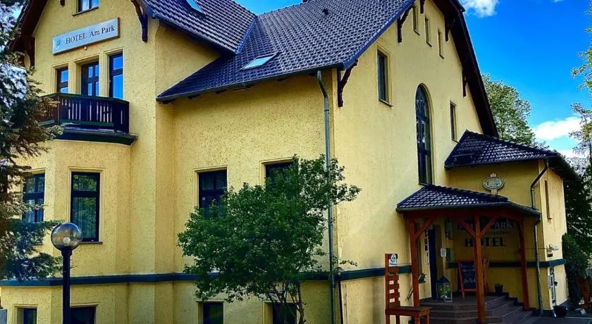 Hotel Am Park - Image 1