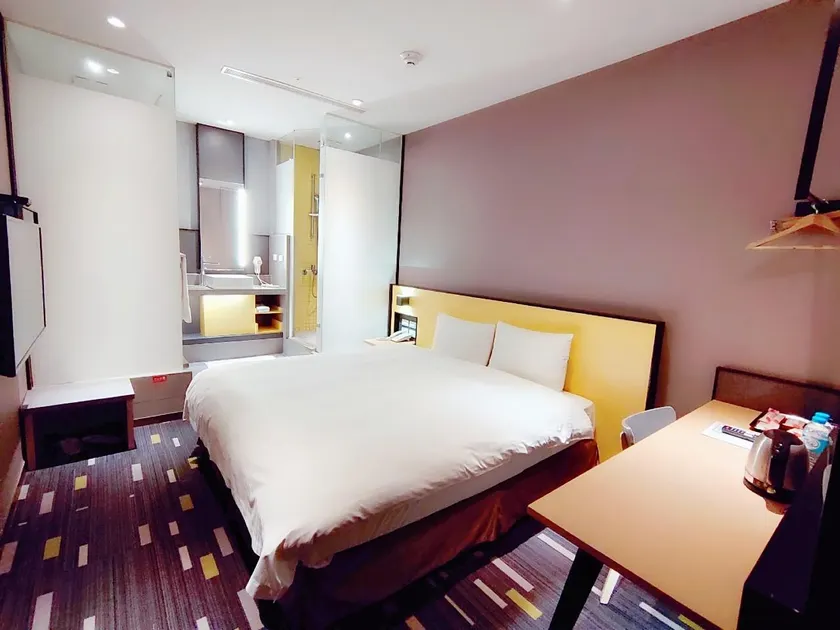Walker-Taoyuan - Image 1