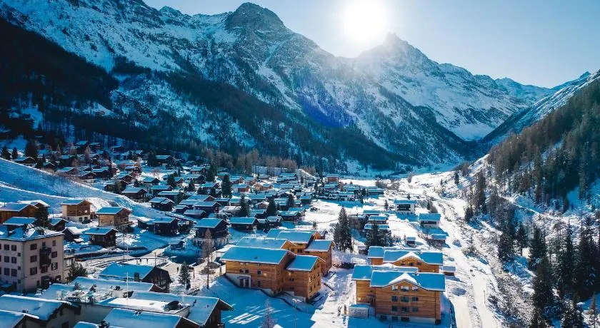 SWISSPEAK Resorts by Pierre & Vacances Premium Zinal - Image 1