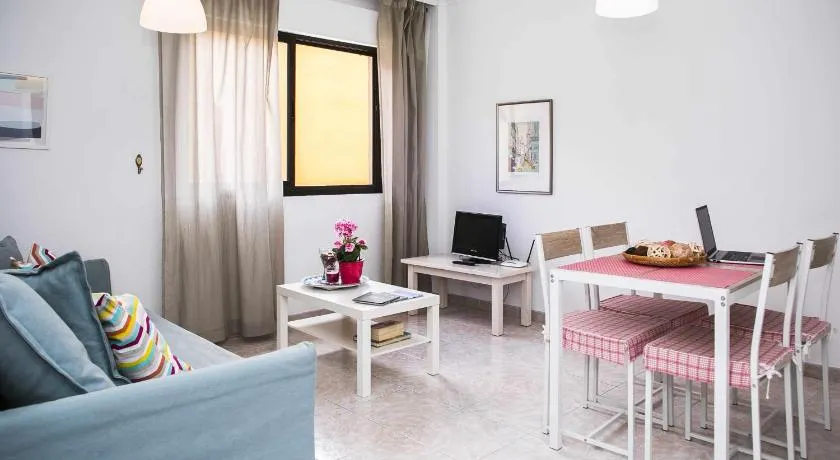 Confortable vivienda en La Laguna a 5 MIN tranvía - Image 1