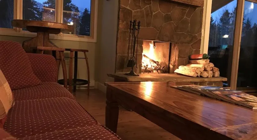 Gorgeous Jackson Hole Condo in Top location with Great Views and Private Deck with Barbeque! - Image 1