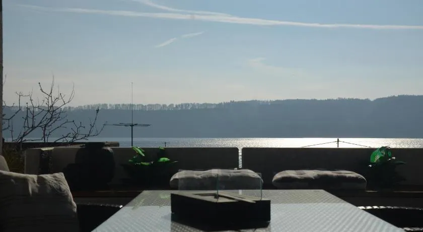 SeaSide - Image 1
