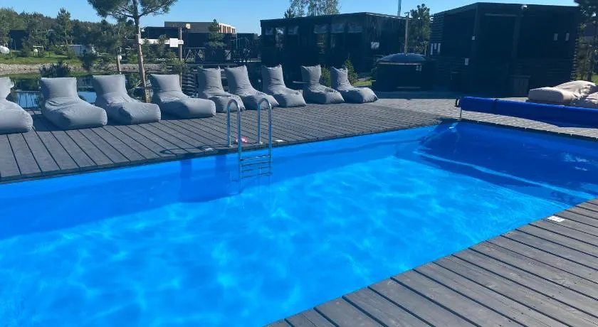 Apartamentai Mano Jūra 2 su vaizdu į baseiną - Image 1